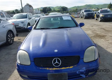 1999 Mercedes-Benz Slk 230 Kompressor z USA, uszkodzony, nr VIN WDBKK47F0XF100254
